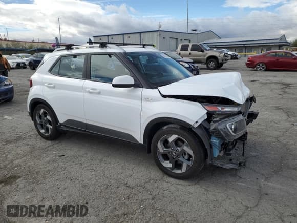 ✅ 2021 Hyundai Venue SEL • VIN: KMHRC8A35MU094327 • Lot: 82430294. Wystawiony na Copart z przebiegiem 36 317 mil. Bezpłatny archiwum sprzedaży aukcyjnych z USA i szczegółowy raport historii pojazdu na DreamBid. Zdjęcie 4.