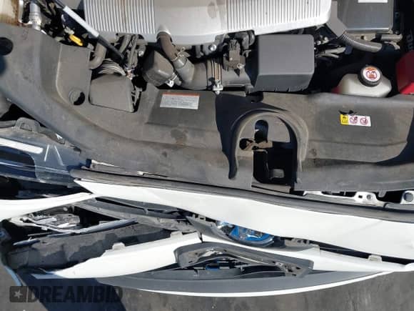 2020 Toyota Prius LE with VIN JTDL9RFU7L3015647, listed as a IAAI auction lot 43500977 with 55,174 mi miles and . Bid and sale history available at DreamBid. Image 22.