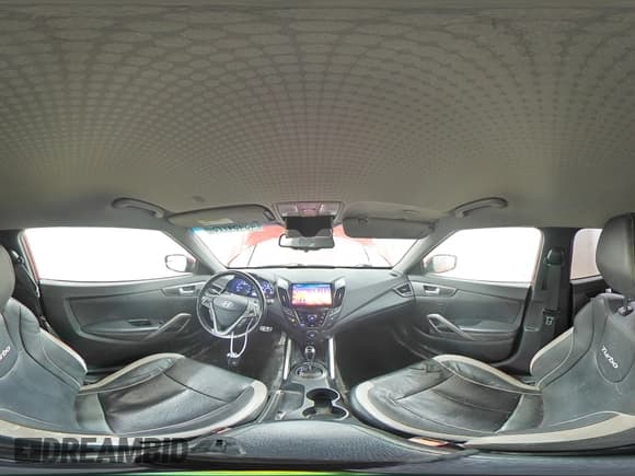 ✅ 2014 Hyundai Veloster Turbo • VIN: KMHTC6AE1EU208045 • Lot: 43454775. Wystawiony na Copart z przebiegiem 148 415 mil. Bezpłatny archiwum sprzedaży aukcyjnych z USA i szczegółowy raport historii pojazdu na DreamBid. Zdjęcie 13.