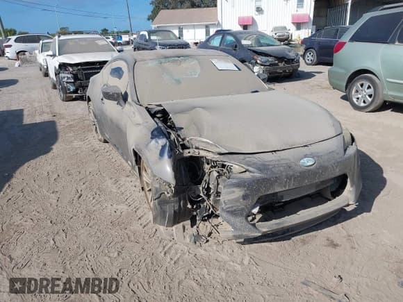 ✅ 2013 Scion FR-S • VIN: JF1ZNAA17D2711278 • Lot: 43532999. Wystawiony na IAAI z przebiegiem 140 500 mil. Bezpłatny archiwum sprzedaży aukcyjnych z USA i szczegółowy raport historii pojazdu na DreamBid. Zdjęcie 6.