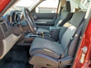 ✅ 2008 Dodge Nitro SLT • VIN: 1D8GT58K68W164520 • Lot: 68447875. Wystawiony na Copart z przebiegiem 123 385 mil. Bezpłatny archiwum sprzedaży aukcyjnych z USA i szczegółowy raport historii pojazdu na DreamBid. Zdjęcie 7.