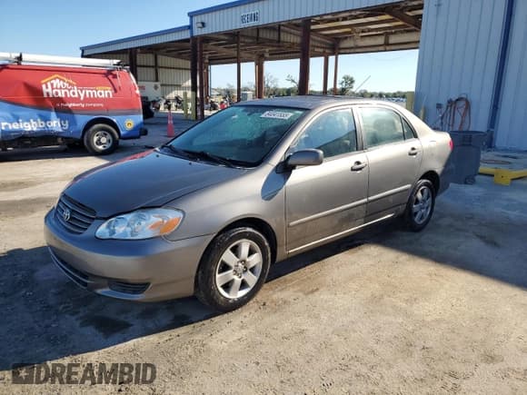 ✅ 2004 Toyota Corolla CE • VIN: 2T1BR32E24C182515 • Лот: 84041555. Опубликован ранее на Copart с пробегом 141 042 миль. Бесплатный доступ к архиву аукционных продаж из США и подробный отчёт об истории автомобиля на DreamBid. Изображение 1.