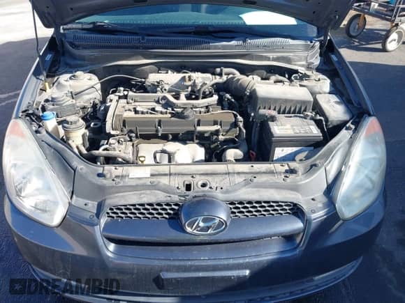 2011 Hyundai Accent SE z VIN KMHCN3AC5BU201487, wystawiony jako IAAI lot #41967812 z przebiegiem 91 205 mil mil oraz . Historia ofert i sprzedaży dostępna na DreamBid. Obrazek 10.