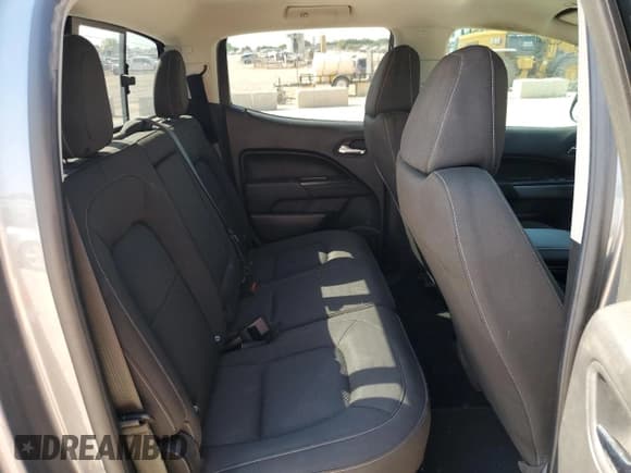 ✅ 2018 Chevrolet Colorado 2WD LT • VIN: 1GCGSCEN7J1281255 • Лот: 73786804. Опубликован ранее на Copart с пробегом 106 333 миль. Бесплатный доступ к архиву аукционных продаж из США и подробный отчёт об истории автомобиля на DreamBid. Изображение 10.