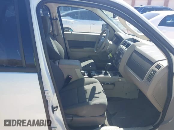 ✅ 2010 Ford Escape Hybrid • VIN: 1FMCU5K31AKA14707 • Лот: 41886334. Опубликован ранее на IAAI с пробегом 77 750 миль. Бесплатный доступ к архиву аукционных продаж из США и подробный отчёт об истории автомобиля на DreamBid. Изображение 5.