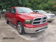 ✅ 2009 Dodge 1500 SLT • VIN: 1D3HB18PX9S743102 • Lot: 42450281. Wystawiony na IAAI z przebiegiem 194 279 mil. Bezpłatny archiwum sprzedaży aukcyjnych z USA i szczegółowy raport historii pojazdu na DreamBid. Zdjęcie 1.
