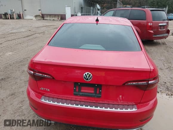 ✅ 2020 Volkswagen Jetta S • VIN: 3VWCB7BU4LM046963 • Lot: 43707215. Listed on IAAI with 138,516 mi. Free auction sales archive from the USA and detailed vehicle history report at DreamBid. Image 16.