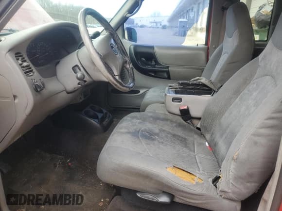 ✅ 2001 Mazda B-Series DS • VIN: 4F4YR16U71TM20807 • Лот: 48985045. Опубликован ранее на Copart с пробегом 262 000 миль. Бесплатный доступ к архиву аукционных продаж из США и подробный отчёт об истории автомобиля на DreamBid. Изображение 7.