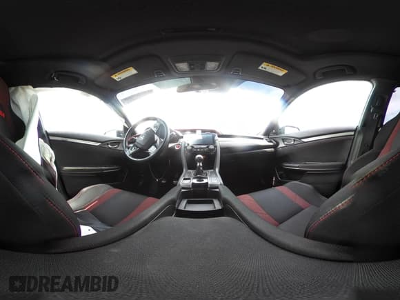 ✅ 2020 Honda Civic Si • VIN: 2HGFC1E55LH705115 • Lot: 42149221. Wystawiony na IAAI z przebiegiem 97 902 mil. Bezpłatny archiwum sprzedaży aukcyjnych z USA i szczegółowy raport historii pojazdu na DreamBid. Zdjęcie 18.