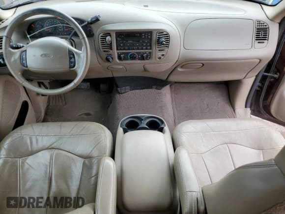 ✅ 2000 Ford F-150 XL • VIN: 1FTRX18L2YNA84926 • Lot: 81187235. Listed on Copart with Not provided. Free auction sales archive from the USA and detailed vehicle history report at DreamBid. Image 8.