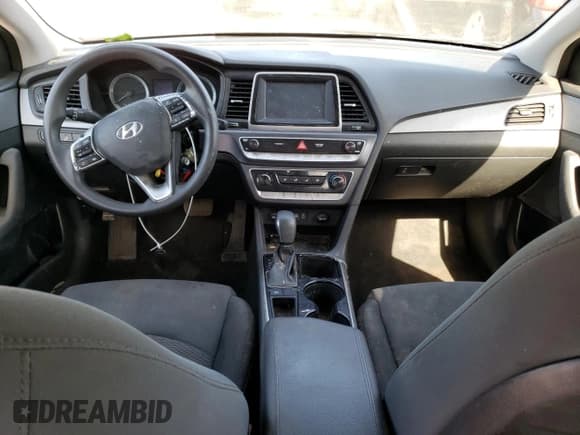 ✅ 2018 Hyundai Sonata SE • VIN: 5NPE24AF6JH701799 • Lot: 48024483. Listed on Copart with Not provided. Free auction sales archive from the USA and detailed vehicle history report at DreamBid. Image 8.