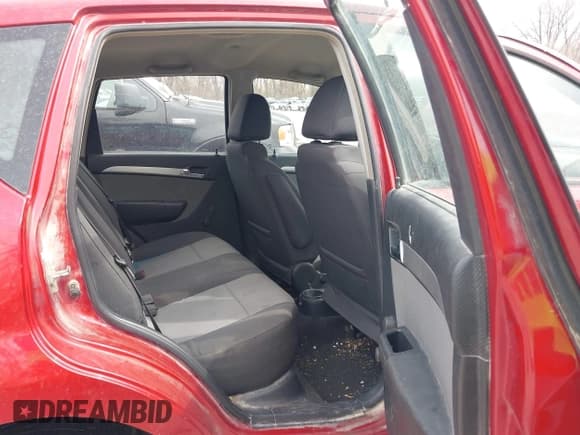 ✅ 2011 Chevrolet Aveo 1LT • VIN: KL1TD6DEXBB131879 • Lot: 41817308. Wystawiony na IAAI z przebiegiem 78 335 mil. Bezpłatny archiwum sprzedaży aukcyjnych z USA i szczegółowy raport historii pojazdu na DreamBid. Zdjęcie 8.