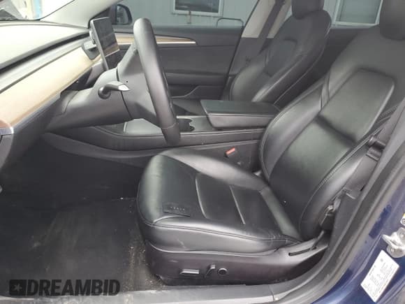 ✅ 2022 Tesla Model 3 • VIN: 5YJ3E1EA8NF188457 • Lot: 90123475. Wystawiony na Copart z przebiegiem 96 459 mil. Bezpłatny archiwum sprzedaży aukcyjnych z USA i szczegółowy raport historii pojazdu na DreamBid. Zdjęcie 7.