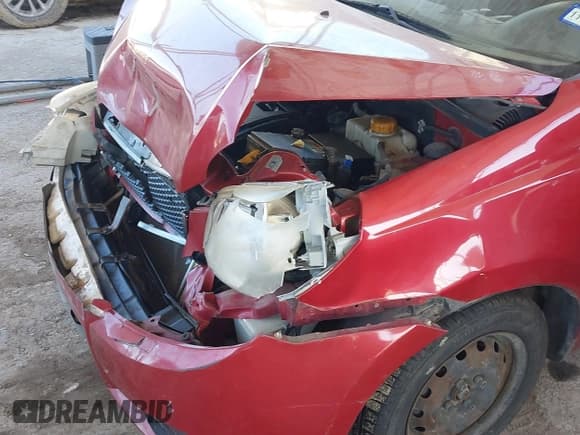 ✅ 2011 Chevrolet Aveo 1LT • VIN: KL1TD6DE8BB238459 • Lot: 41496919. Wystawiony na IAAI z przebiegiem 153 762 mil. Bezpłatny archiwum sprzedaży aukcyjnych z USA i szczegółowy raport historii pojazdu na DreamBid. Zdjęcie 6.