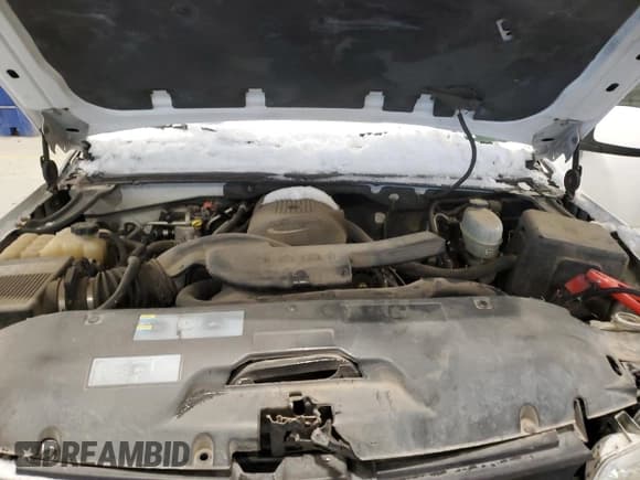 ✅ 2004 Chevrolet Suburban Z71 • VIN: 3GNFK16Z94G310219 • Лот: 45228915. Опубликован ранее на Copart с пробегом 341 057 миль. Бесплатный доступ к архиву аукционных продаж из США и подробный отчёт об истории автомобиля на DreamBid. Изображение 13.