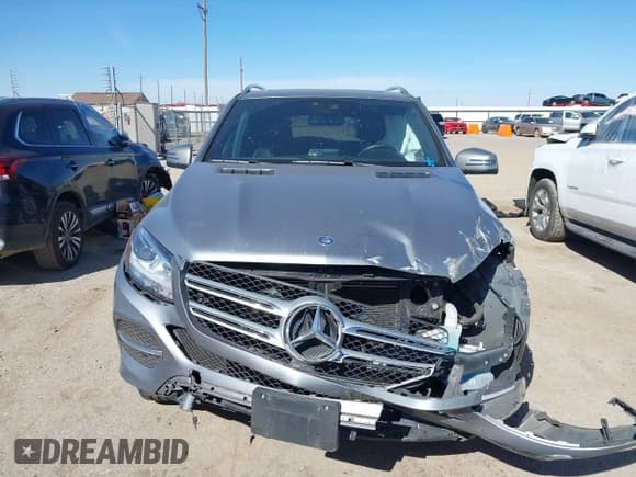 ✅ 2016 Mercedes-Benz GLE 350 • VIN: 4JGDA5HB3GA782795 • Lot: 43480452. Wystawiony na IAAI z przebiegiem 116 573 mil. Bezpłatny archiwum sprzedaży aukcyjnych z USA i szczegółowy raport historii pojazdu na DreamBid. Zdjęcie 13.