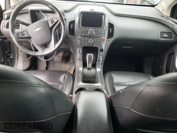 ✅ 2012 Chevrolet Volt • VIN: 1G1RD6E4XCU117942 • Lot: 80774683. Wystawiony na Copart z przebiegiem 131 494 mil. Bezpłatny archiwum sprzedaży aukcyjnych z USA i szczegółowy raport historii pojazdu na DreamBid. Zdjęcie 8.