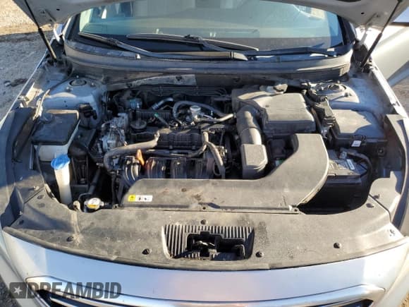 ✅ 2016 Hyundai Sonata SE • VIN: 5NPE24AFXGH348332 • Lot: 92128205. Wystawiony na Copart z przebiegiem 171 897 mil. Bezpłatny archiwum sprzedaży aukcyjnych z USA i szczegółowy raport historii pojazdu na DreamBid. Zdjęcie 11.