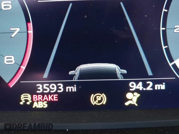 ✅ 2025 Audi Q3 S line Premium • VIN: WA1DECF32S1026712 • Lot: 42926589. Wystawiony na IAAI z przebiegiem 3 593 mil. Bezpłatny archiwum sprzedaży aukcyjnych z USA i szczegółowy raport historii pojazdu na DreamBid. Zdjęcie 15.