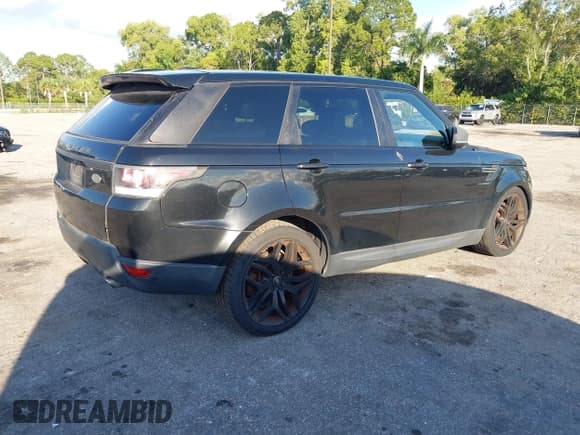 ✅ 2015 Land Rover Range Rover Sport Supercharged • VIN: SALWR2TF7FA514466 • Lot: 43532919. Wystawiony na IAAI z przebiegiem 95 218 mil. Bezpłatny archiwum sprzedaży aukcyjnych z USA i szczegółowy raport historii pojazdu na DreamBid. Zdjęcie 4.