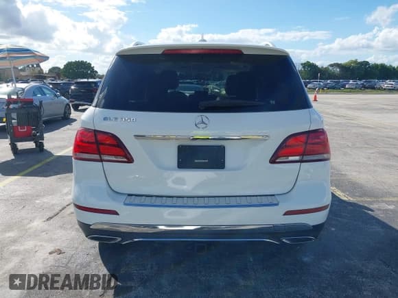 ✅ 2018 Mercedes-Benz GLE 350 • VIN: 4JGDA5JB1JB076162 • Lot: 43471273. Listed on IAAI with 115,509 mi. Free auction sales archive from the USA and detailed vehicle history report at DreamBid. Image 17.