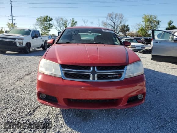 ✅ 2013 Dodge Avenger SXT • VIN: 1C3CDZCB9DN626016 • Lot: 49717855. Wystawiony na Copart z przebiegiem 184 884 mil. Bezpłatny archiwum sprzedaży aukcyjnych z USA i szczegółowy raport historii pojazdu na DreamBid. Zdjęcie 5.