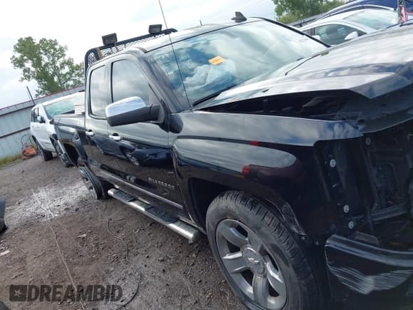 ✅ 2015 Chevrolet Silverado 1500 LT • VIN: 1GCVKREC8FZ263560 • Lot: 43276607. Listed on IAAI with 122,938 mi. Free auction sales archive from the USA and detailed vehicle history report at DreamBid. Image 13.