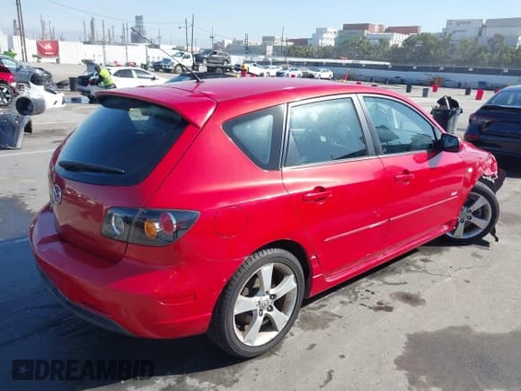 ✅ 2006 Mazda 3 s • VIN: JM1BK143961403443 • Лот: 41746398. Опубликован ранее на IAAI с пробегом 205 569 миль. Бесплатный доступ к архиву аукционных продаж из США и подробный отчёт об истории автомобиля на DreamBid. Изображение 4.