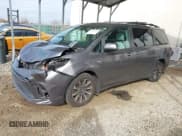 ✅ 2018 Toyota Sienna XLE • VIN: 5TDDZ3DC8JS207490 • Lot: 40890775. Listed on IAAI with 97,260 mi. Free auction sales archive from the USA and detailed vehicle history report at DreamBid. Image 2.