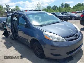 ✅ 2008 Toyota Sienna LE • VIN: 5TDZK23C98S123324 • Lot: 42516326. Listed on IAAI with Not provided. Free auction sales archive from the USA and detailed vehicle history report at DreamBid. Image 1.