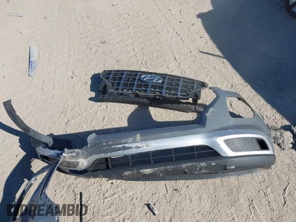 ✅ 2020 Hyundai Venue SEL • VIN: KMHRC8A37LU014220 • Лот: 43449481. Опубликован ранее на IAAI с пробегом 71 686 миль. Бесплатный доступ к архиву аукционных продаж из США и подробный отчёт об истории автомобиля на DreamBid. Изображение 12.