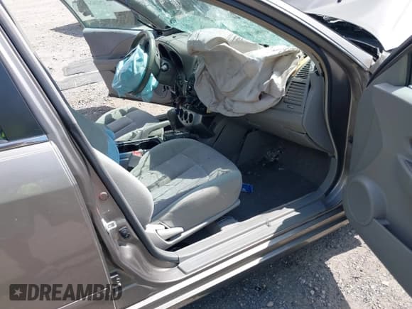 ✅ 2004 Nissan Altima S • VIN: 1N4AL11E74C105527 • Лот: 42533674. Опубликован ранее на IAAI с пробегом 105 470 миль. Бесплатный доступ к архиву аукционных продаж из США и подробный отчёт об истории автомобиля на DreamBid. Изображение 5.