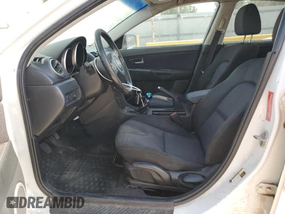 ✅ 2007 Mazda 3 S Sport • VIN: JM1BK143671661937 • Lot: 69241385. Wystawiony na Copart z przebiegiem 171 694 mil. Bezpłatny archiwum sprzedaży aukcyjnych z USA i szczegółowy raport historii pojazdu na DreamBid. Zdjęcie 7.