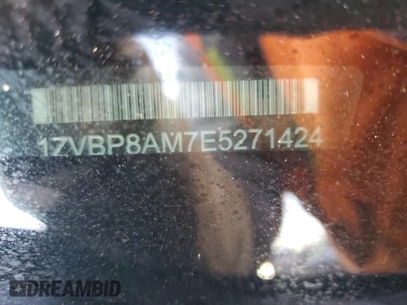 ✅ 2014 Ford Mustang V6 • VIN: 1ZVBP8AM7E5271424 • Lot: 81291024. Wystawiony na Copart z przebiegiem 98 489 mil. Bezpłatny archiwum sprzedaży aukcyjnych z USA i szczegółowy raport historii pojazdu na DreamBid. Zdjęcie 12.