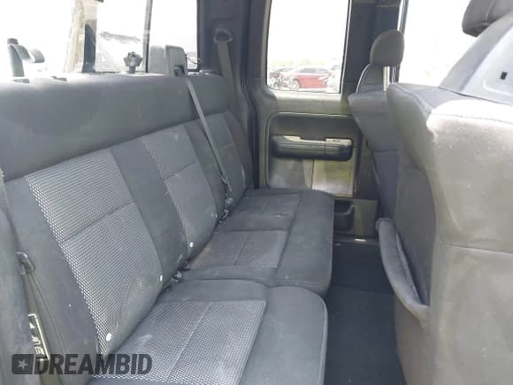 ✅ 2004 Ford F-150 XLT • VIN: 1FTPX145X4NA29505 • Lot: 42467992. Listed on IAAI with 202,914 mi. Free auction sales archive from the USA and detailed vehicle history report at DreamBid. Image 8.