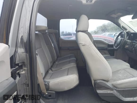 ✅ 2016 Ford F-150 XL • VIN: 1FTEX1CP3GKE11939 • Лот: 41900096. Опубликован ранее на IAAI с пробегом 165 947 миль. Бесплатный доступ к архиву аукционных продаж из США и подробный отчёт об истории автомобиля на DreamBid. Изображение 8.