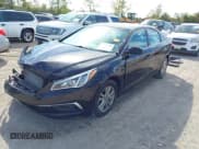 ✅ 2017 Hyundai Sonata SE • VIN: 5NPE24AF8HH577111 • Lot: 43372290. Listed on IAAI with 94,581 mi. Free auction sales archive from the USA and detailed vehicle history report at DreamBid. Image 18.