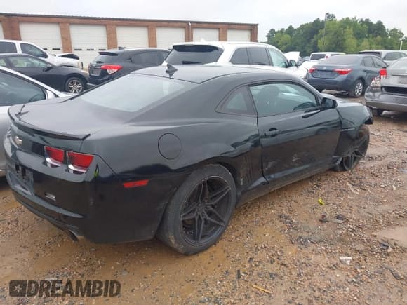 ✅ 2012 Chevrolet Camaro 2LS • VIN: 2G1FA1E3XC9203304 • Лот: 42910108. Опубликован ранее на IAAI с пробегом 190 525 миль. Бесплатный доступ к архиву аукционных продаж из США и подробный отчёт об истории автомобиля на DreamBid. Изображение 4.