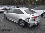 ✅ 2022 Toyota Corolla Hybrid LE • VIN: JTDEAMDE3NJ045628 • Lot: 43593704. Wystawiony na IAAI z przebiegiem 46 758 mil. Bezpłatny archiwum sprzedaży aukcyjnych z USA i szczegółowy raport historii pojazdu na DreamBid. Zdjęcie 3.