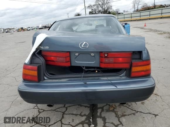 ✅ 1990 Lexus LS • VIN: JT8UF11E4L0010503 • Lot: 51432985. Listed on Copart with 79,759 mi. Free auction sales archive from the USA and detailed vehicle history report at DreamBid. Image 6.