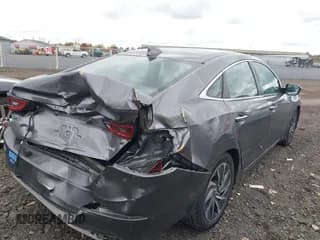 ✅ 2022 Honda Insight Touring • VIN: 19XZE4F91NE003817 • Lot: 43526822. Wystawiony na IAAI z przebiegiem 55 524 mil. Bezpłatny archiwum sprzedaży aukcyjnych z USA i szczegółowy raport historii pojazdu na DreamBid. Zdjęcie 4.