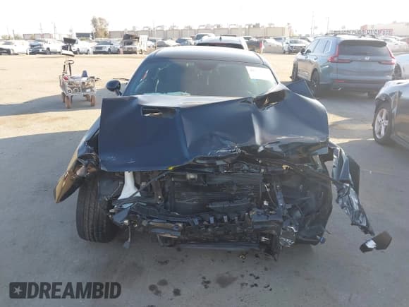 ✅ 2016 Dodge Challenger SXT Plus • VIN: 2C3CDZAG0GH338770 • Лот: 43645873. Опубликован ранее на IAAI с пробегом 99 808 миль. Бесплатный доступ к архиву аукционных продаж из США и подробный отчёт об истории автомобиля на DreamBid. Изображение 13.