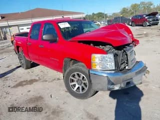 ✅ 2013 Chevrolet Silverado 1500 LT • VIN: 3GCPKSE71DG380090 • Лот: 43410446. Опубликован ранее на IAAI с пробегом 199 625 миль. Бесплатный доступ к архиву аукционных продаж из США и подробный отчёт об истории автомобиля на DreamBid. Изображение 1.