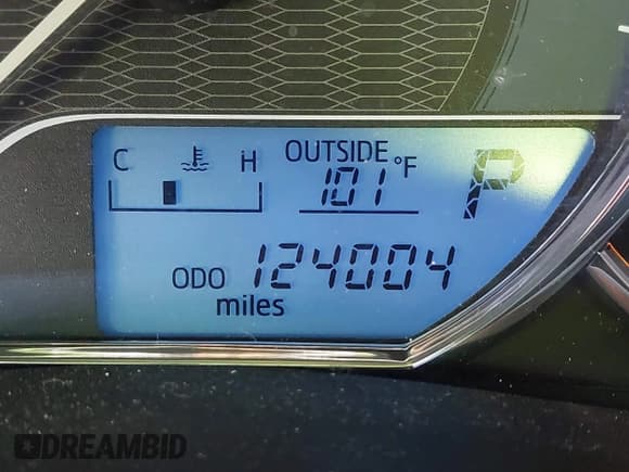 ✅ 2016 Toyota Corolla LE Plus • VIN: 5YFBURHE5GP542678 • Лот: 43563296. Опубликован ранее на IAAI с пробегом 124 004 миль. Бесплатный доступ к архиву аукционных продаж из США и подробный отчёт об истории автомобиля на DreamBid. Изображение 15.