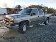 ✅ 2006 Chevrolet Silverado 1500 LT1 • VIN: 2GCEK13T061216701 • Лот: 90572725. Опубликован ранее на Copart с пробегом 247 359 миль. Бесплатный доступ к архиву аукционных продаж из США и подробный отчёт об истории автомобиля на DreamBid. Изображение 1.