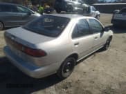 ✅ 1996 Nissan Sentra XE • VIN: 1N4AB41D8TC758944 • Лот: 41294585. Опубликован ранее на IAAI с пробегом 102 519 миль. Бесплатный доступ к архиву аукционных продаж из США и подробный отчёт об истории автомобиля на DreamBid. Изображение 4.