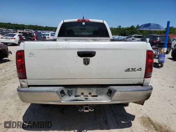 2005 Dodge 3500 SLT z VIN 3D7LS38C45G792511, wystawiony jako Copart lot #52987515 z przebiegiem 353 409 mil mil oraz Szkoda całkowita • Salvage title. Historia ofert i sprzedaży dostępna na DreamBid. Obrazek 6.