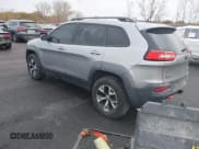 ✅ 2014 Jeep Cherokee Trailhawk • VIN: 1C4PJMBS7EW127804 • Lot: 43568411. Wystawiony na IAAI z przebiegiem 185 120 mil. Bezpłatny archiwum sprzedaży aukcyjnych z USA i szczegółowy raport historii pojazdu na DreamBid. Zdjęcie 3.