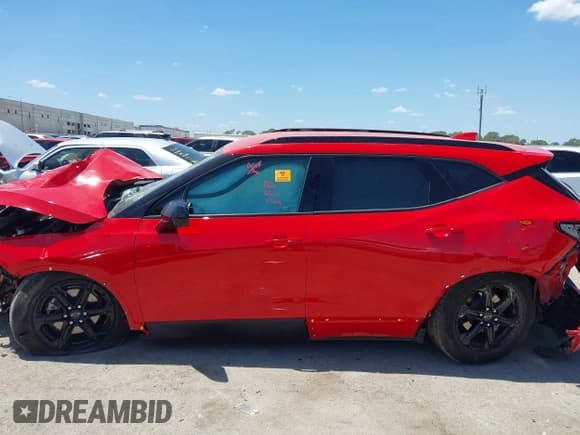 ✅ 2023 Chevrolet Blazer LT • VIN: 3GNKBCR45PS103693 • Lot: 42835486. Wystawiony na IAAI z przebiegiem Nie podano. Bezpłatny archiwum sprzedaży aukcyjnych z USA i szczegółowy raport historii pojazdu na DreamBid. Zdjęcie 15.