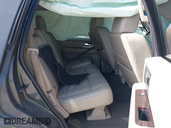 ✅ 2007 Ford Expedition Limited • VIN: 1FMFU19567LA40445 • Lot: 42045950. Listed on IAAI with 188,212 mi. Free auction sales archive from the USA and detailed vehicle history report at DreamBid. Image 8.